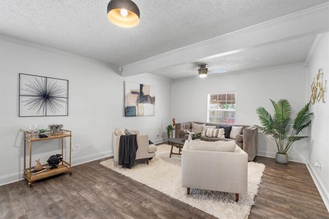 Tiny photo for 1125 Christie DR, Austin, TX 78721 (MLS # 1910589)
