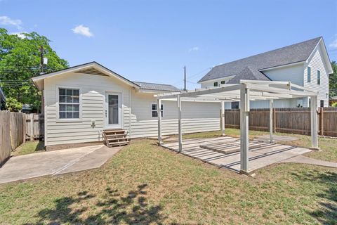 Tiny photo for 1125 Christie DR, Austin, TX 78721 (MLS # 1910589)