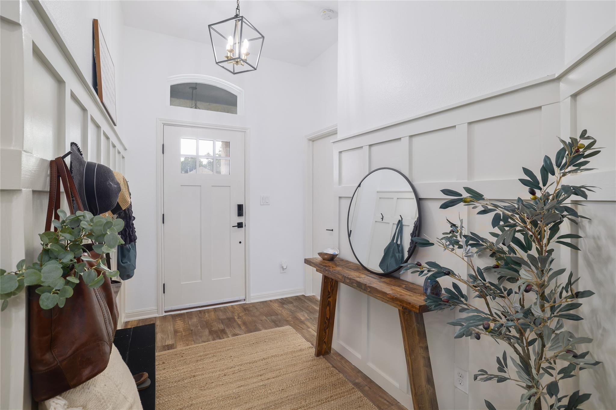 309 Callahan LN