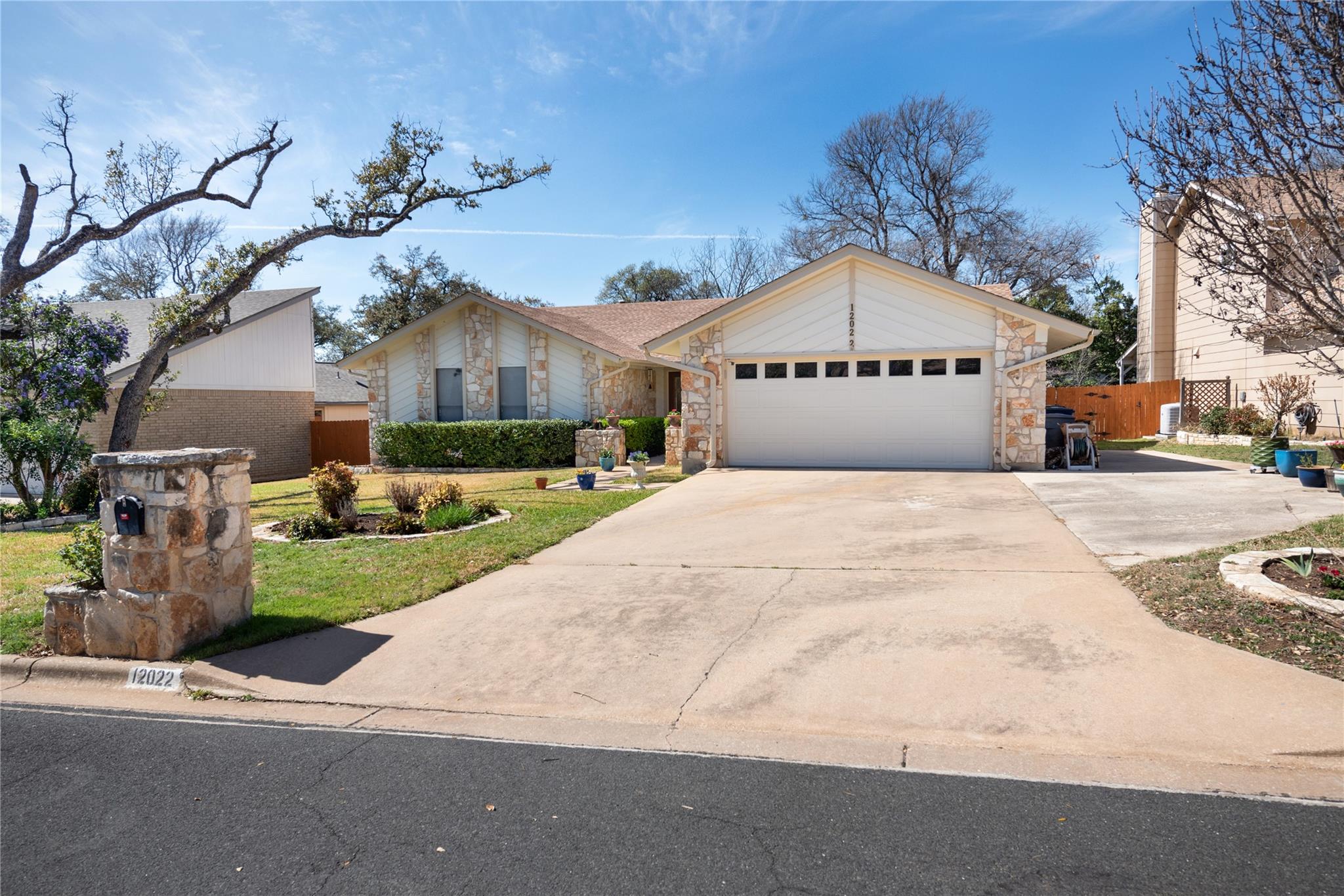 12022 Carmel Park LN