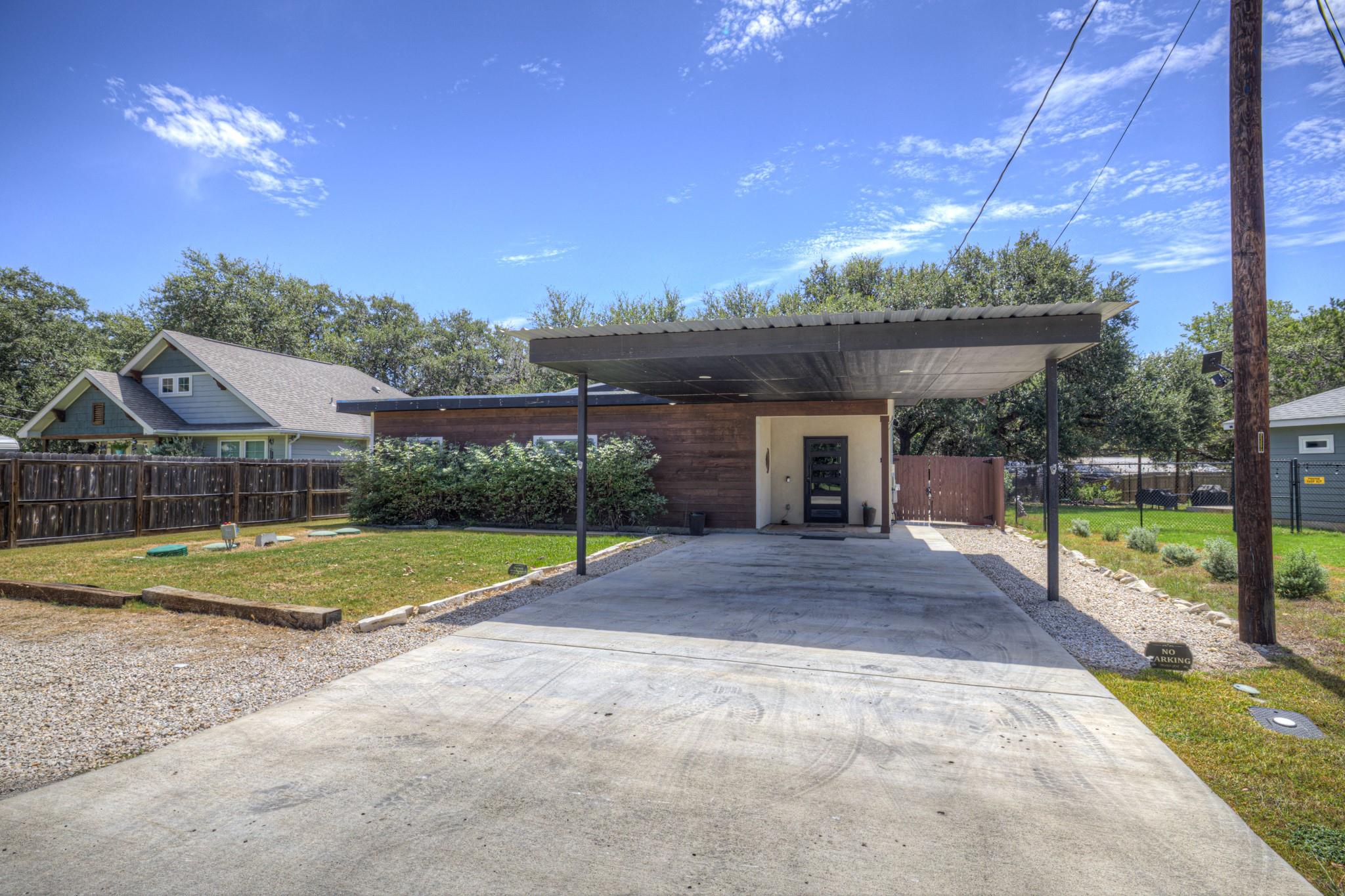 1630 Canyon Edge