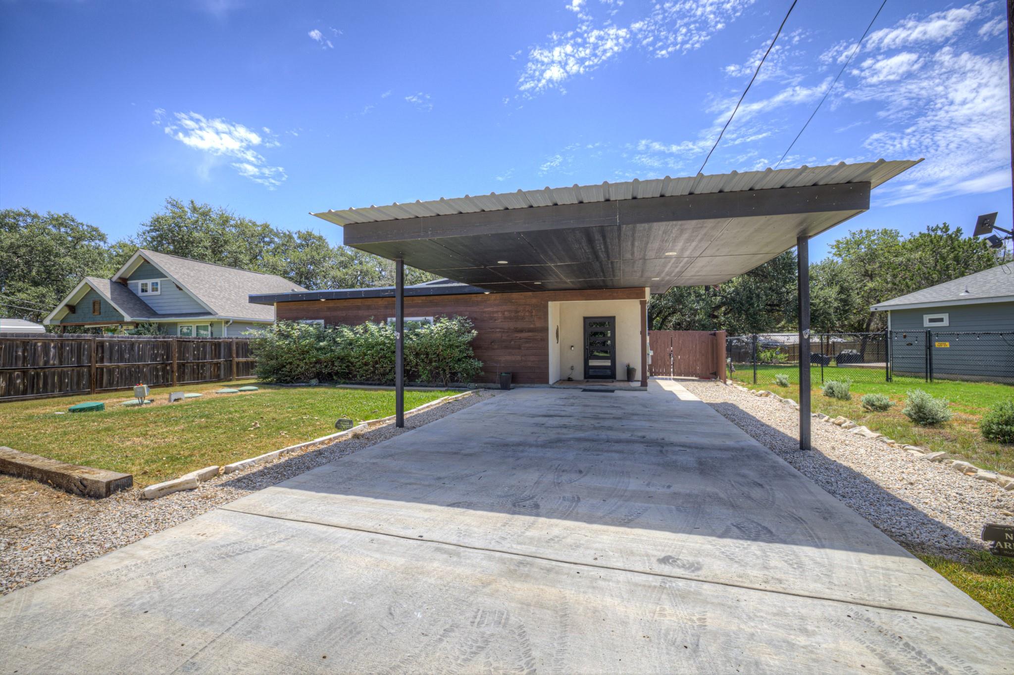 1630 Canyon Edge