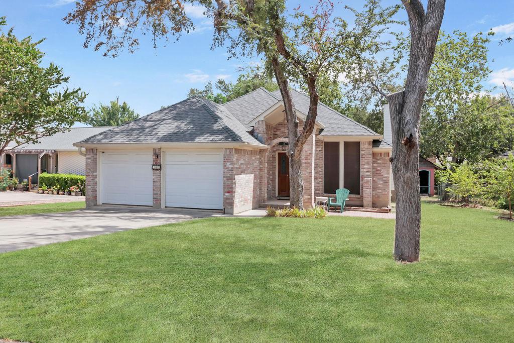 304 Woodstone DR