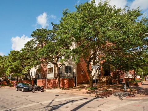 Photo of 501 W 26th ST #102, Austin, TX 78705 (MLS # 1697485)
