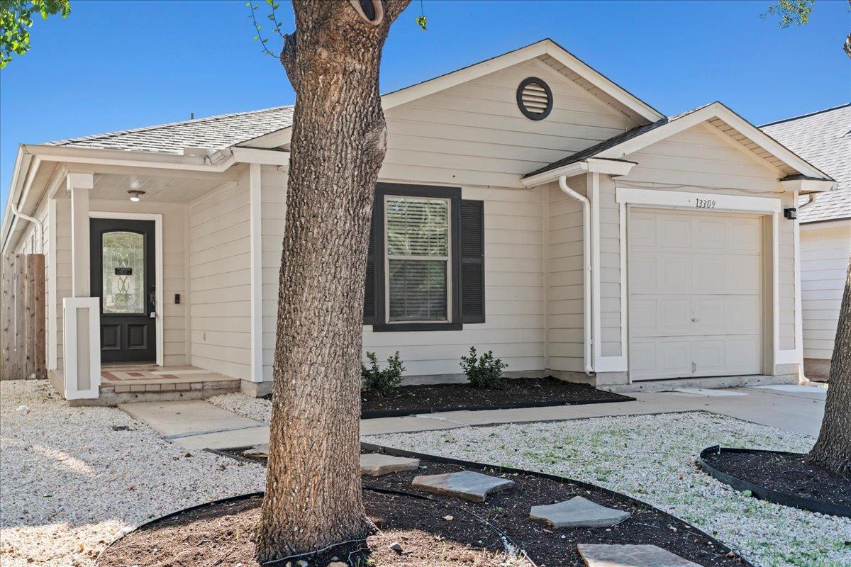 13309 Thome Valley DR