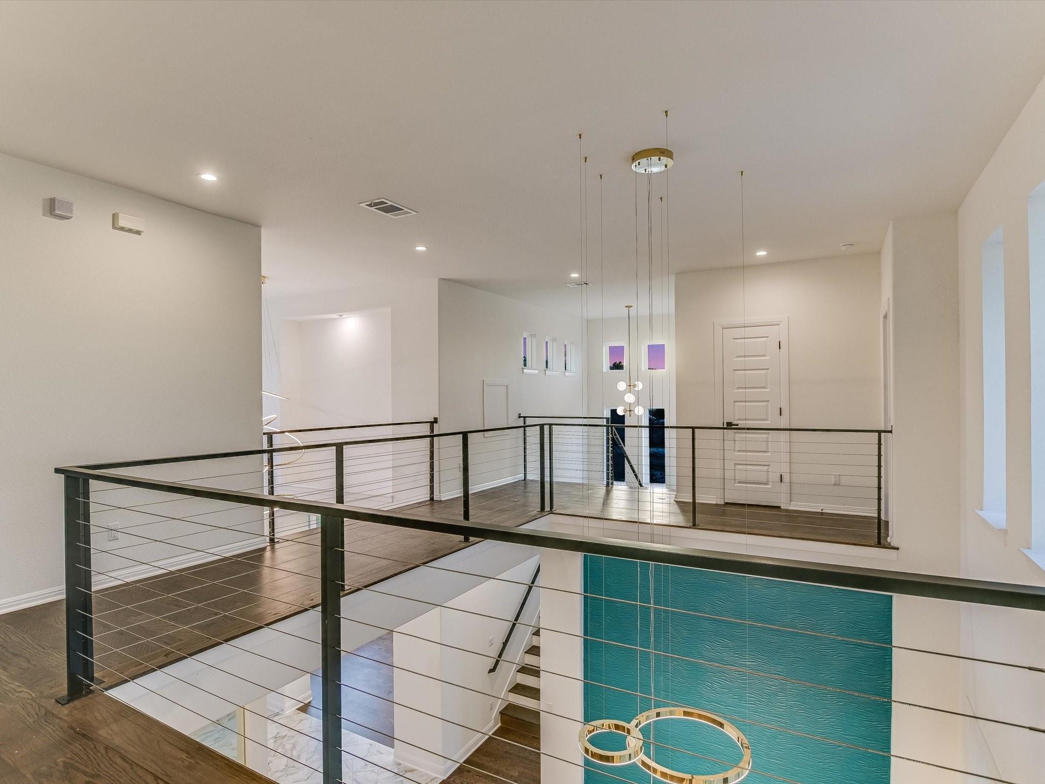 Austin, Texas 78738, United States, 5 Bedrooms Bedrooms, ,5 BathroomsBathrooms,Residential,Pending,11572