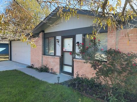 Photo of 1307 Green Downs DR, Round Rock, TX 78664 (MLS # 5145862)