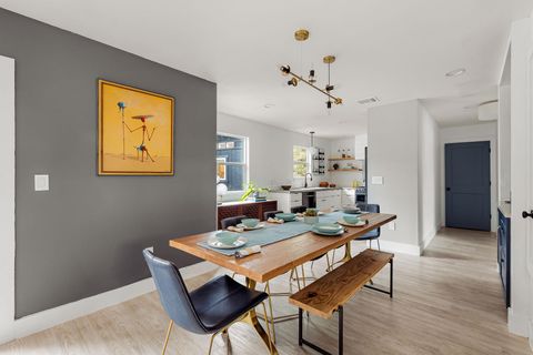 Tiny photo for 2006 Matthews LN, Austin, TX 78745 (MLS # 2373850)