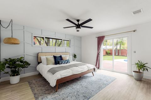 Tiny photo for 2006 Matthews LN, Austin, TX 78745 (MLS # 2373850)
