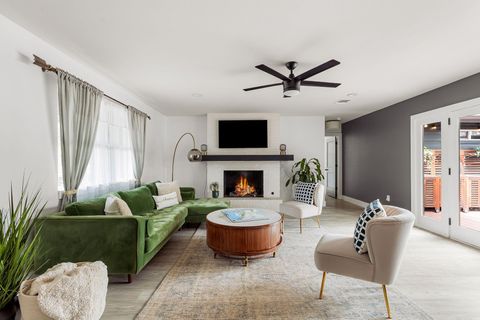 Tiny photo for 2006 Matthews LN, Austin, TX 78745 (MLS # 2373850)