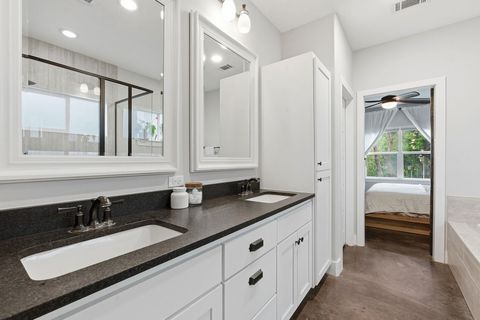 Tiny photo for 10012 Janet LOOP, Dripping Springs, TX 78620 (MLS # 5032737)