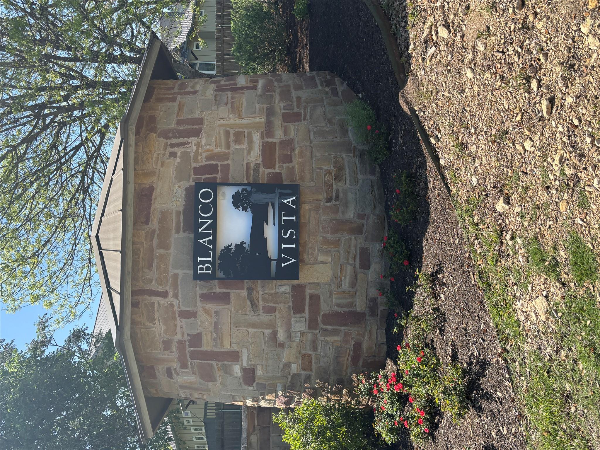 229 Split Rail DR
