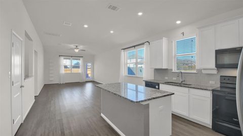 Tiny photo for 19032 Quebrada DR, Pflugerville, TX 78660 (MLS # 2424927)