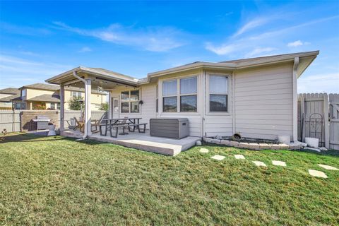 Tiny photo for 19032 Quebrada DR, Pflugerville, TX 78660 (MLS # 2424927)