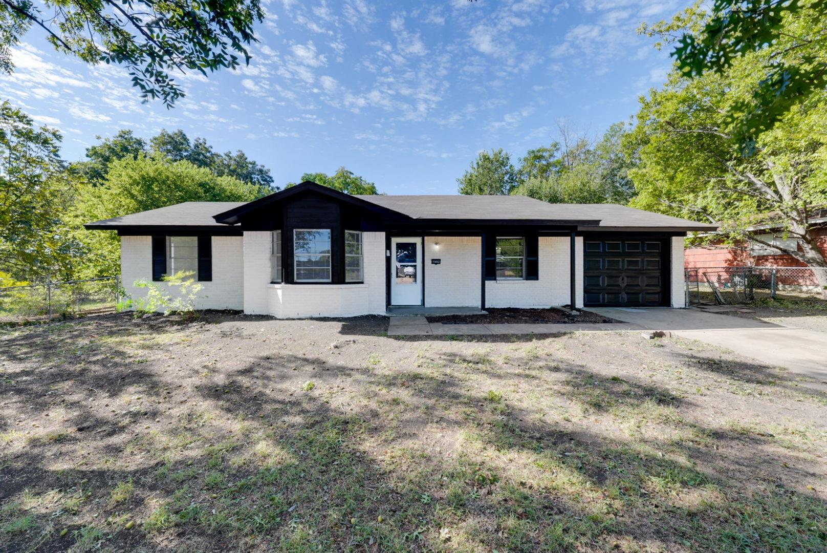 1502 Kimberly LN