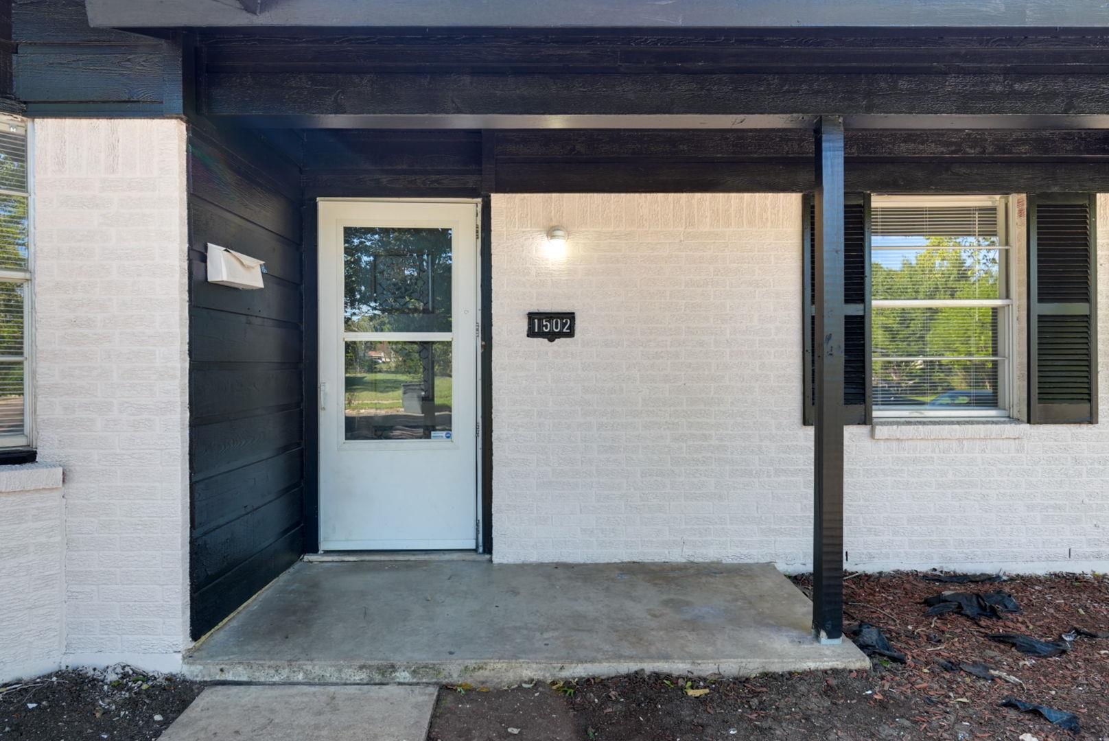 1502 Kimberly LN