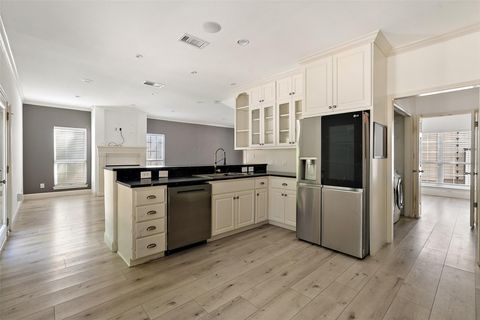 Tiny photo for 210 Le Grande Ave, Austin, TX 78704 (MLS # 6841524)