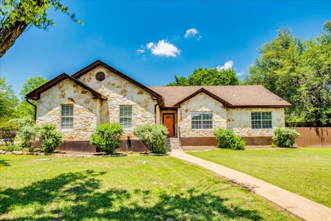 Photo of 12508 Mixson DR, Austin, TX 78732 (MLS # 1804073)
