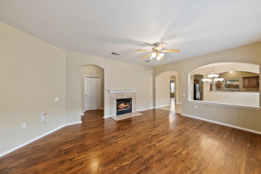 11101 Liberty Farms DR
