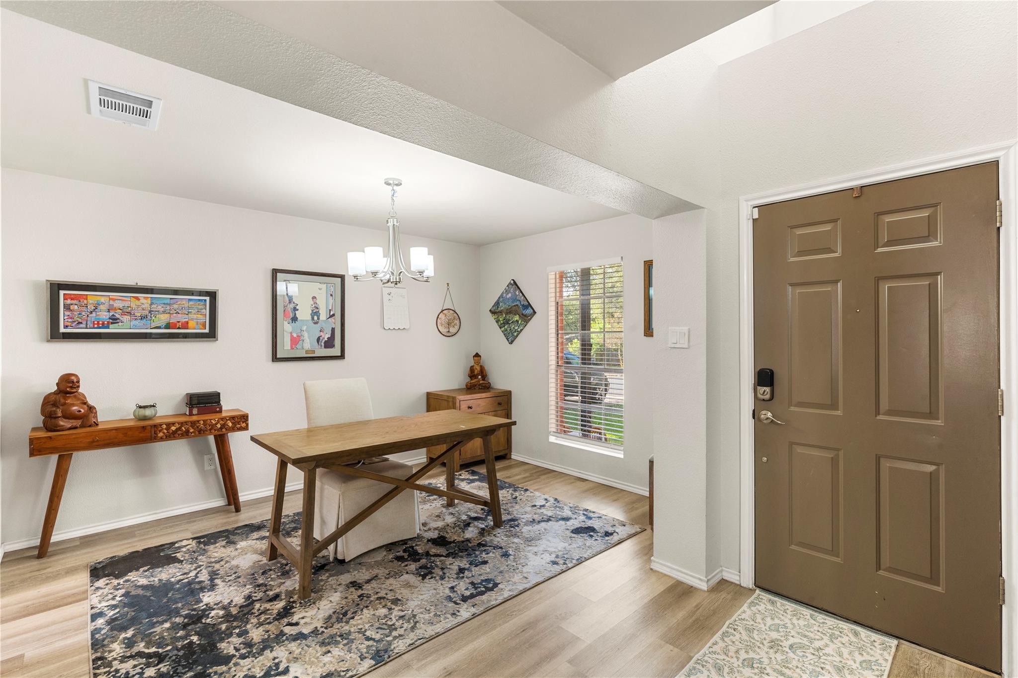 806 Tensley TRL