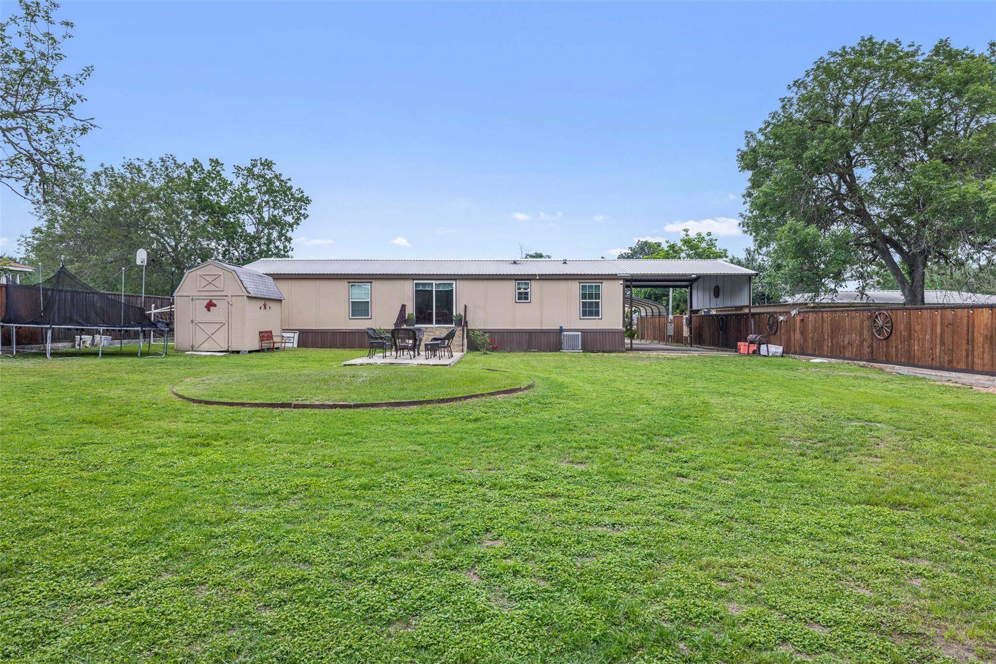 857 E Guadalupe ST