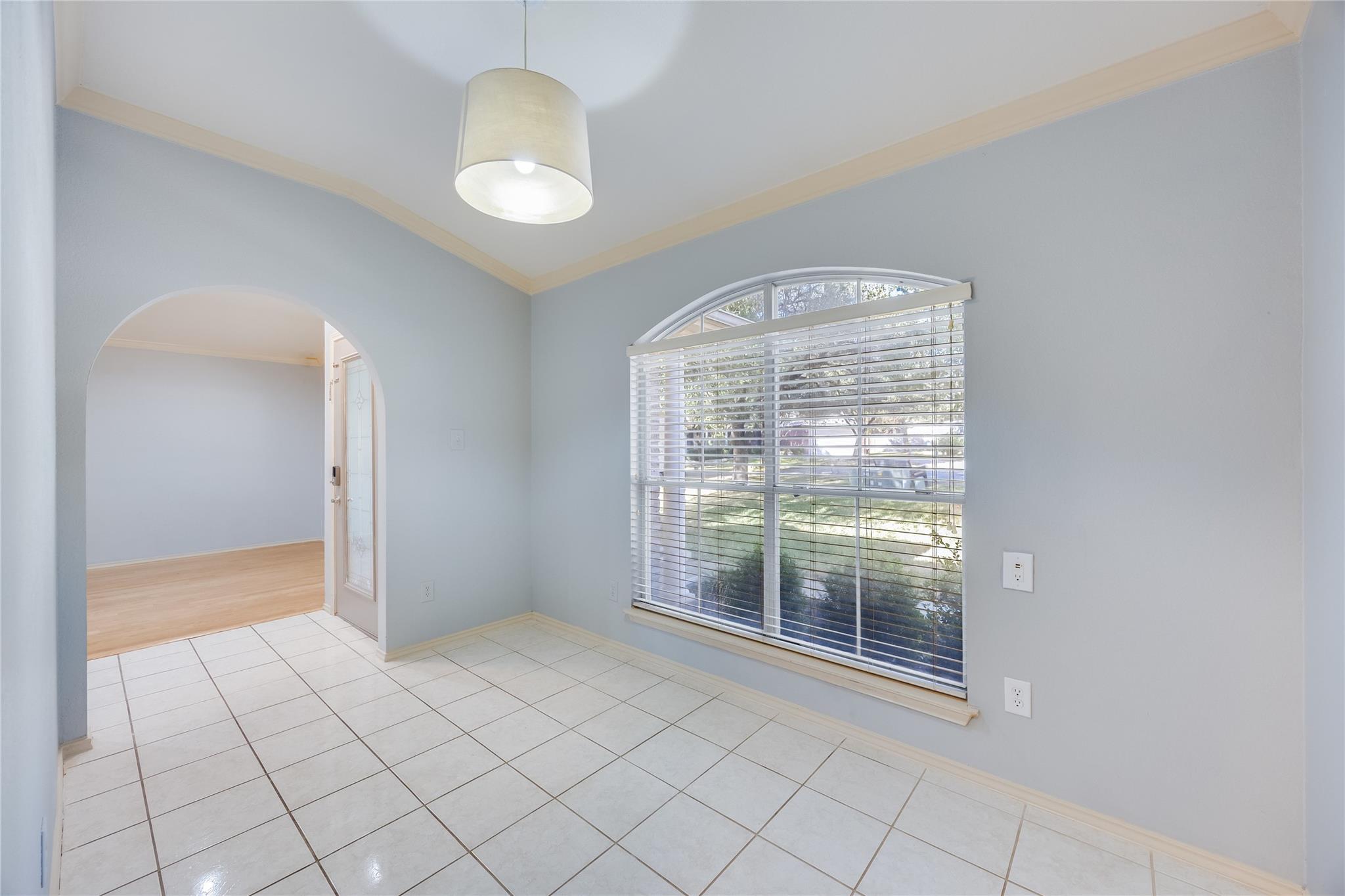 4103 Natural Bridge CT