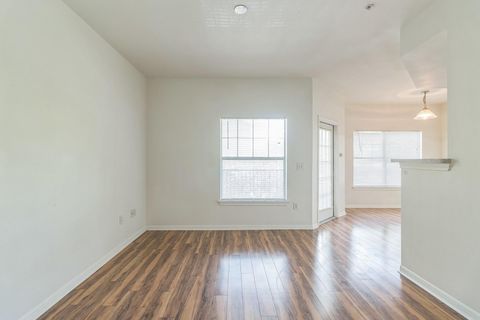Tiny photo for 2320 Gracy Farms LN #522, Austin, TX 78758 (MLS # 4856245)