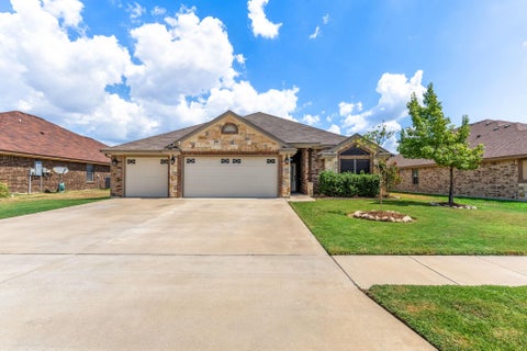 Photo of 7606 Zircon DR, Killeen, TX 76542 (MLS # 7832149)