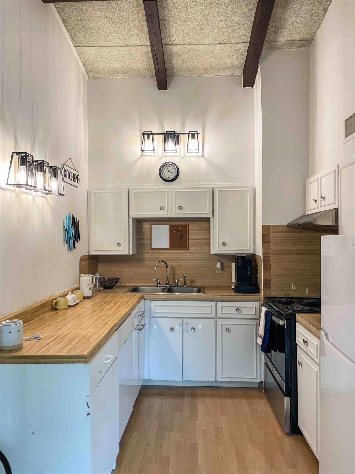 2404 Longview ST 204