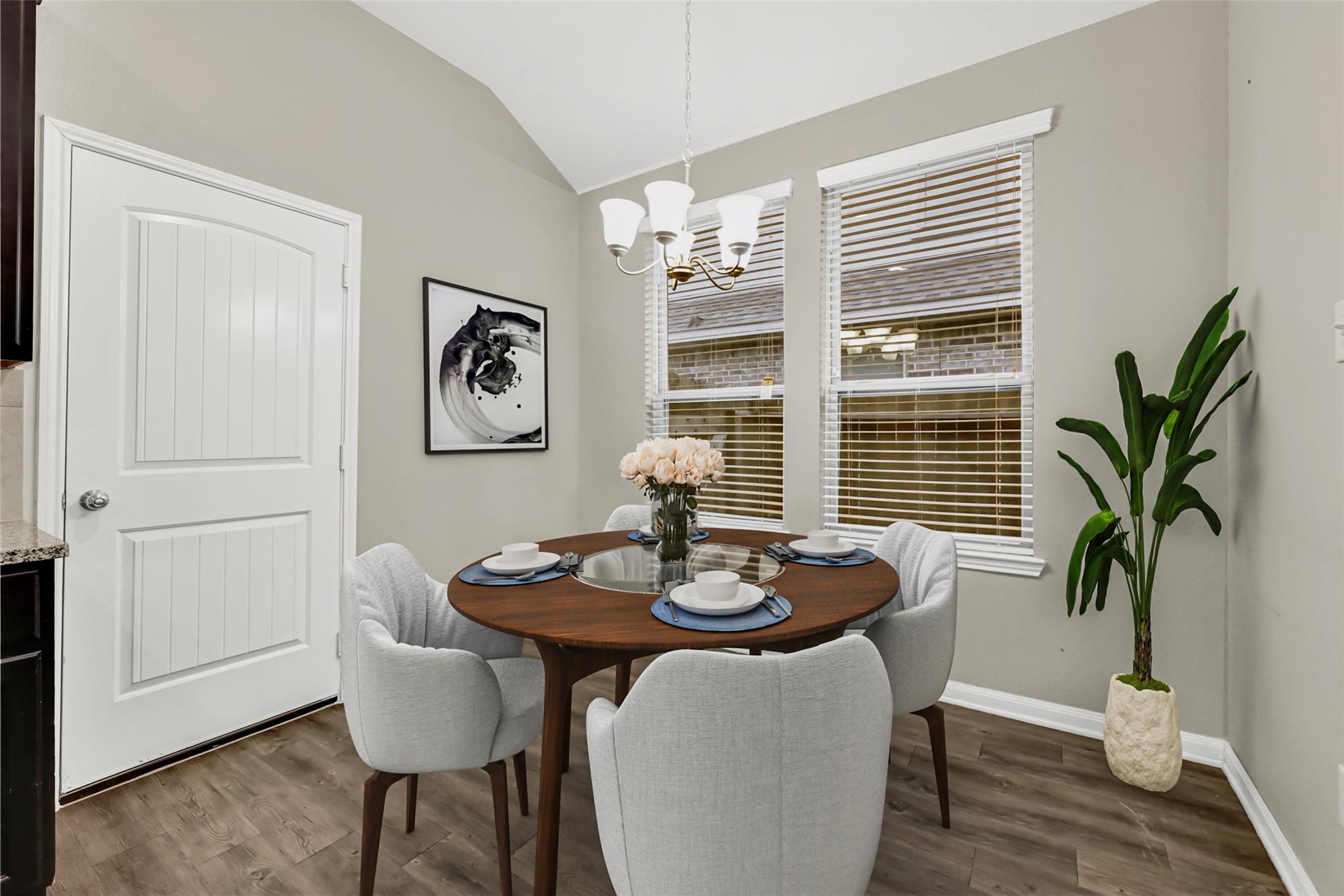 2509 Holly Laurel MNR
