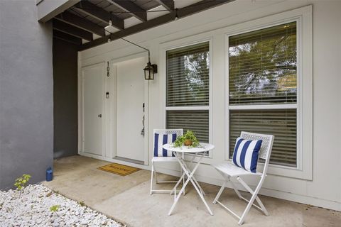 1509 W 39 1/2 ST 108 Austin TX 78756