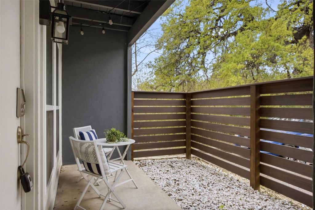 Photo of 1509 W 39 1/2 ST #108, Austin, TX 78756 (MLS # 5863087)