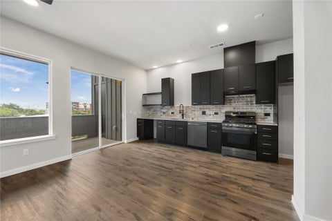 Photo of 4510 Terry O LN #unit 327, Austin, TX 78745 (MLS # 9614308)