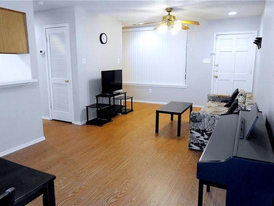 2409 Leon ST 108
