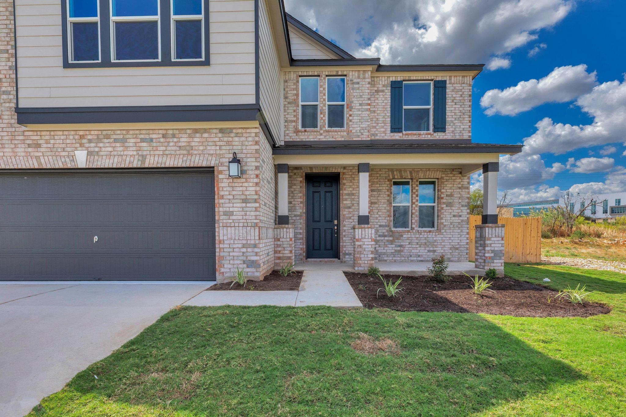 18005 Bridled Stallion DR