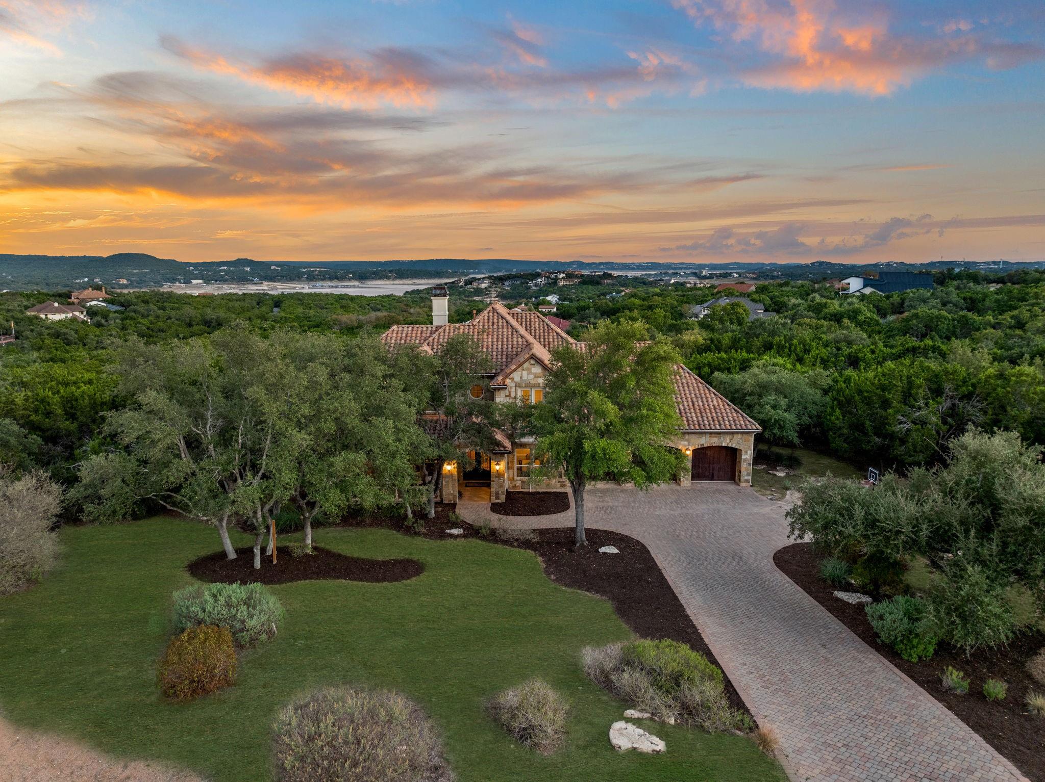 7409 Lantern View DR