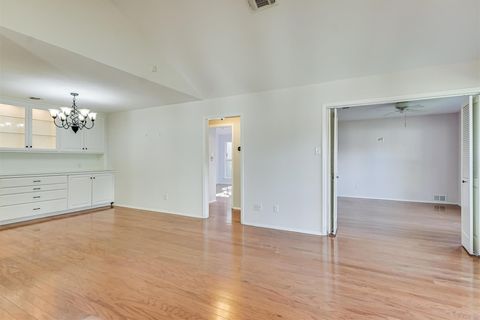 Tiny photo for 8151 Meandering WAY, Austin, TX 78759 (MLS # 8407855)