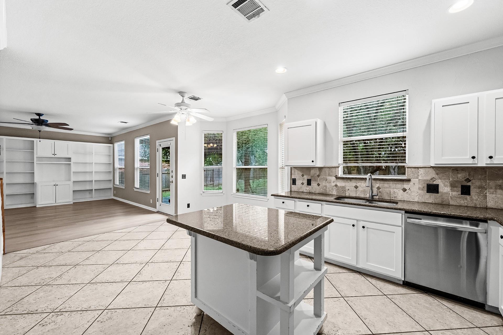 4132 Canyon Glen CIR