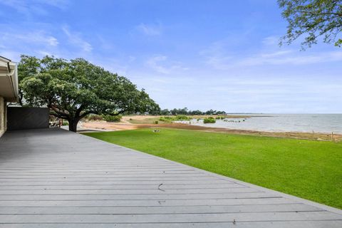 A home in Buchanan Dam