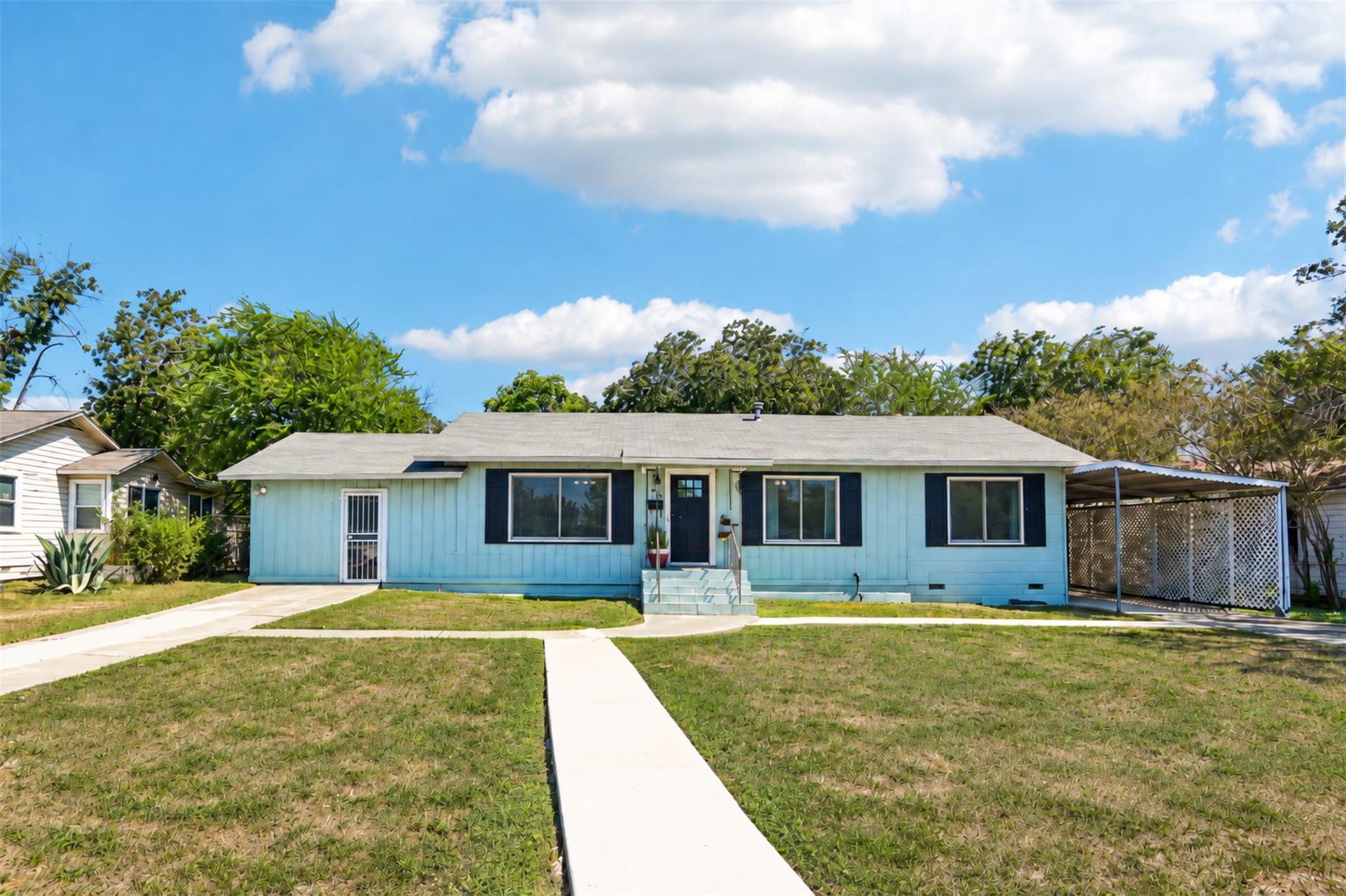 331 Sutton DR