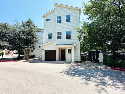 Photo of 2716 Halcyon DR #38, Austin, TX 78702 (MLS # 9689119)