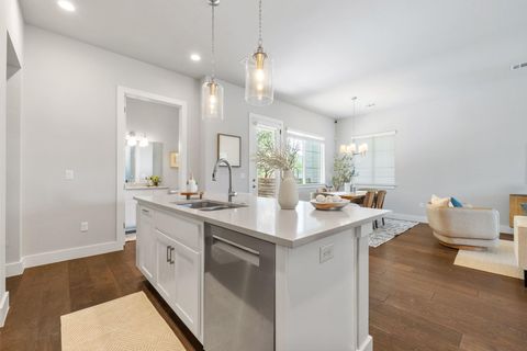 Tiny photo for 11112 Zimmerman LN #24, Austin, TX 78726 (MLS # 3658070)