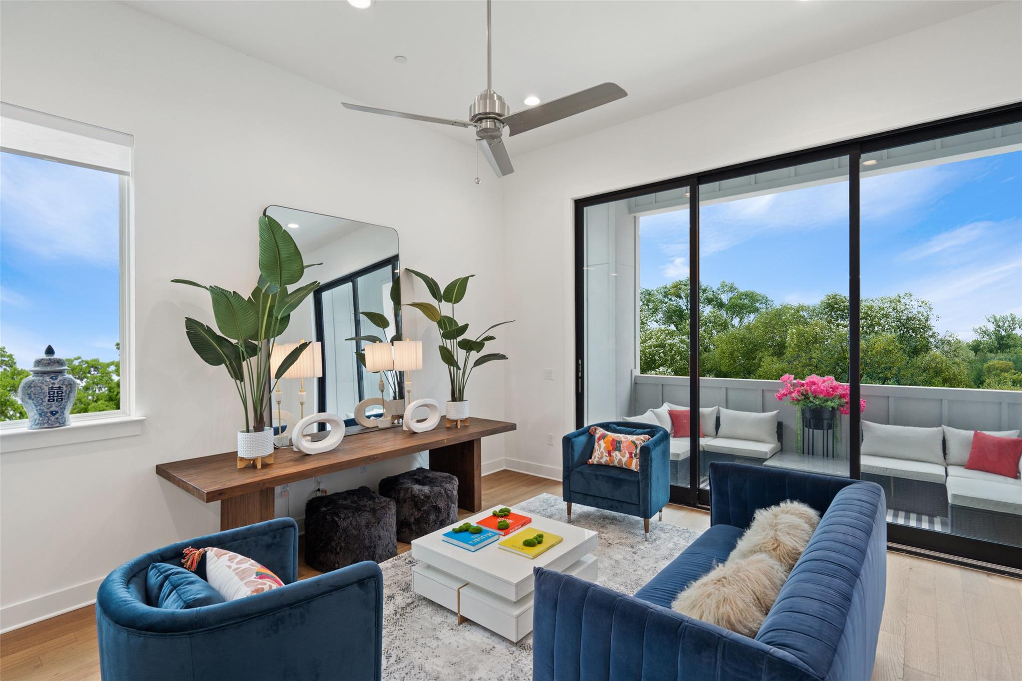 2505 Bluebonnet LN 8