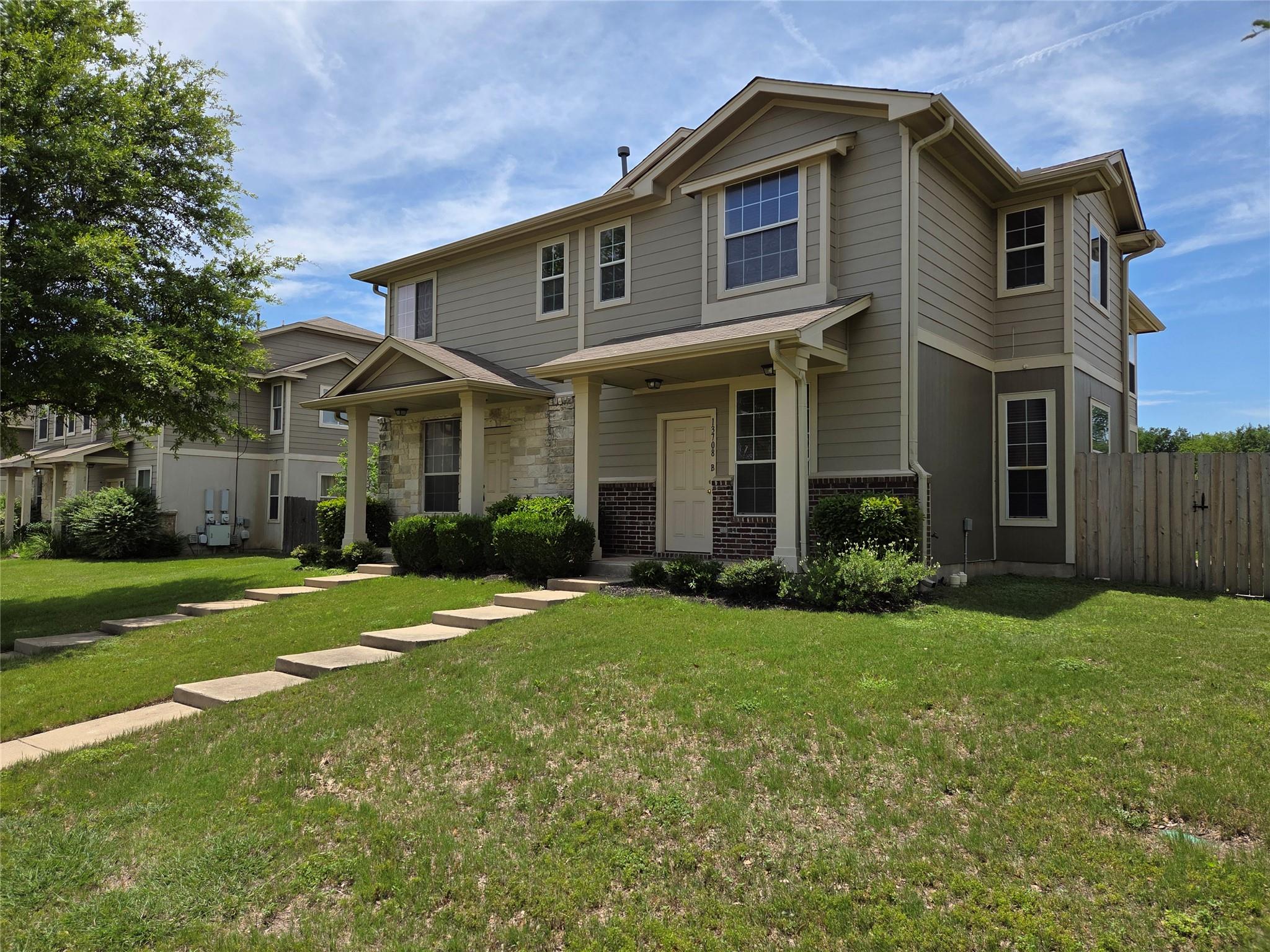 13708 Harris Ridge BLVD