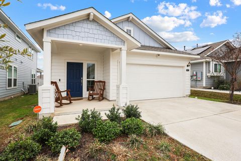 161 Appleberry LN Elgin TX 78621