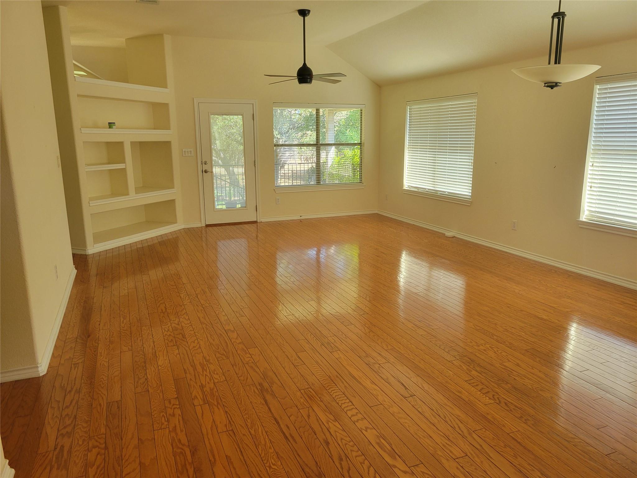 410 Brazos DR