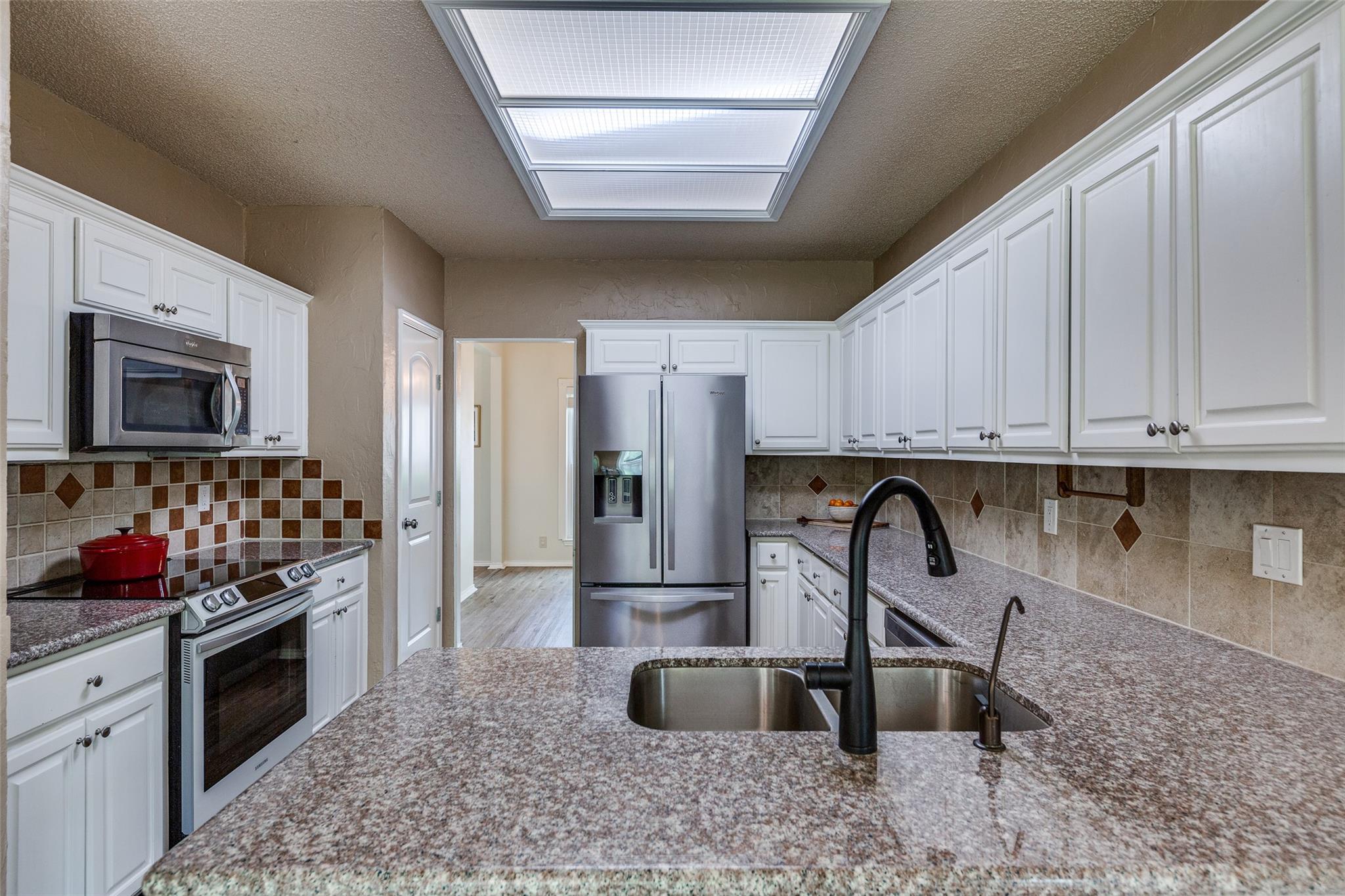 2312 Encino XING