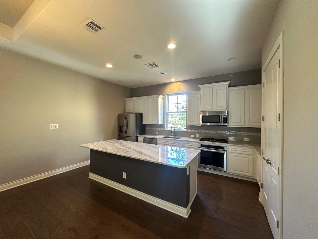210 Versilia CIR