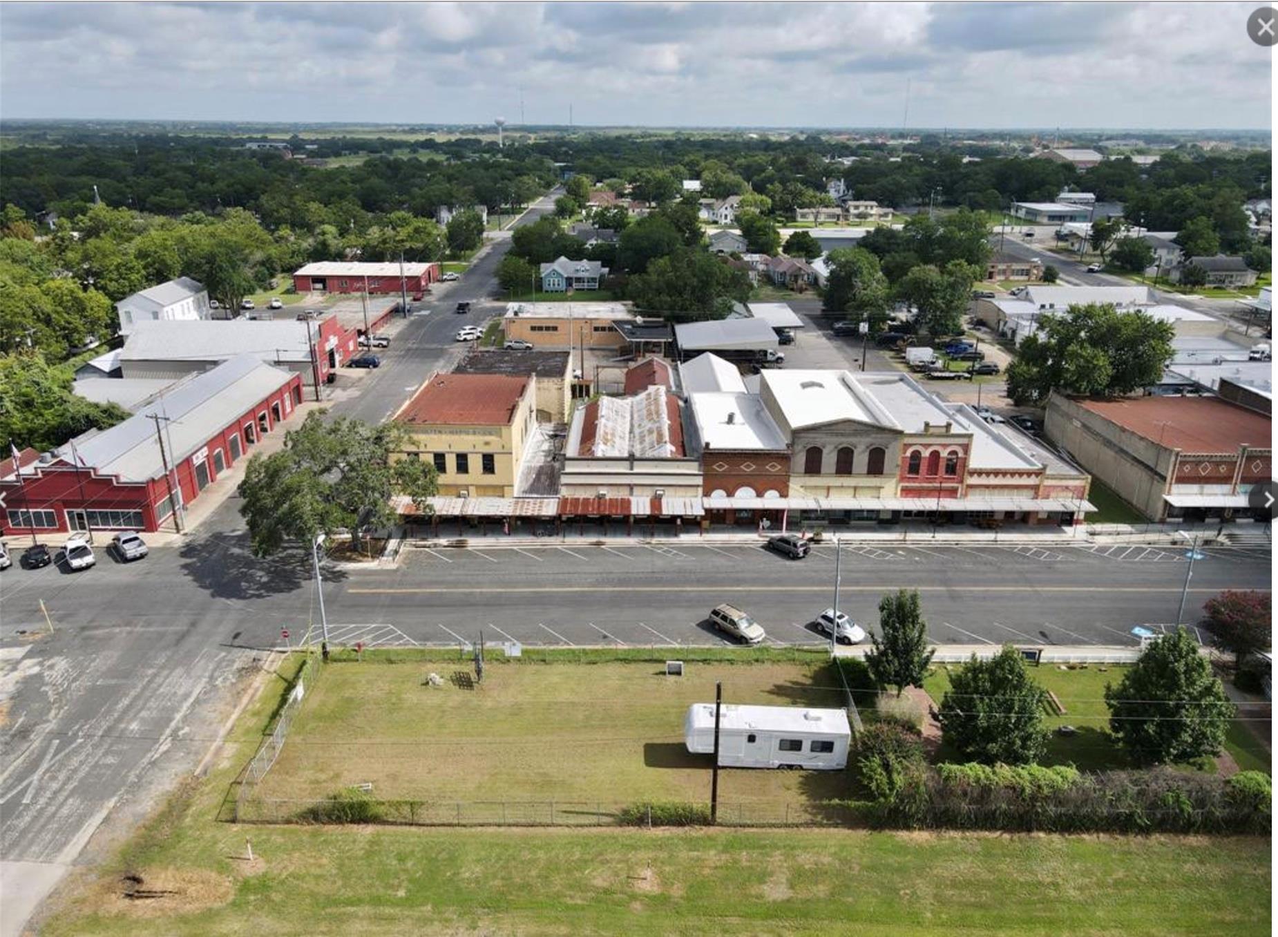 640 N Main ST