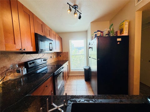 Tiny photo for 2018 W Rundberg LN #12B, Austin, TX 78758 (MLS # 4100022)